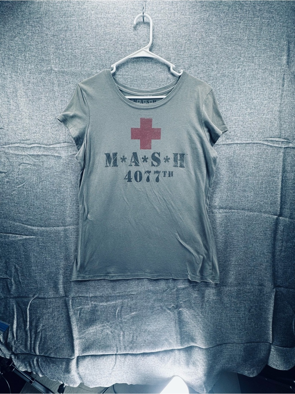 Women's Olive Green Short Sleeve Graphic Tee